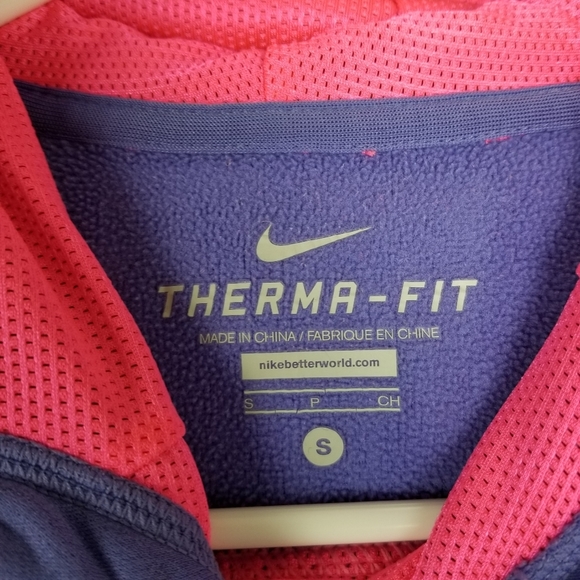 Nike| Purple and pink graphic pullover hoodie - Picture 6 of 8